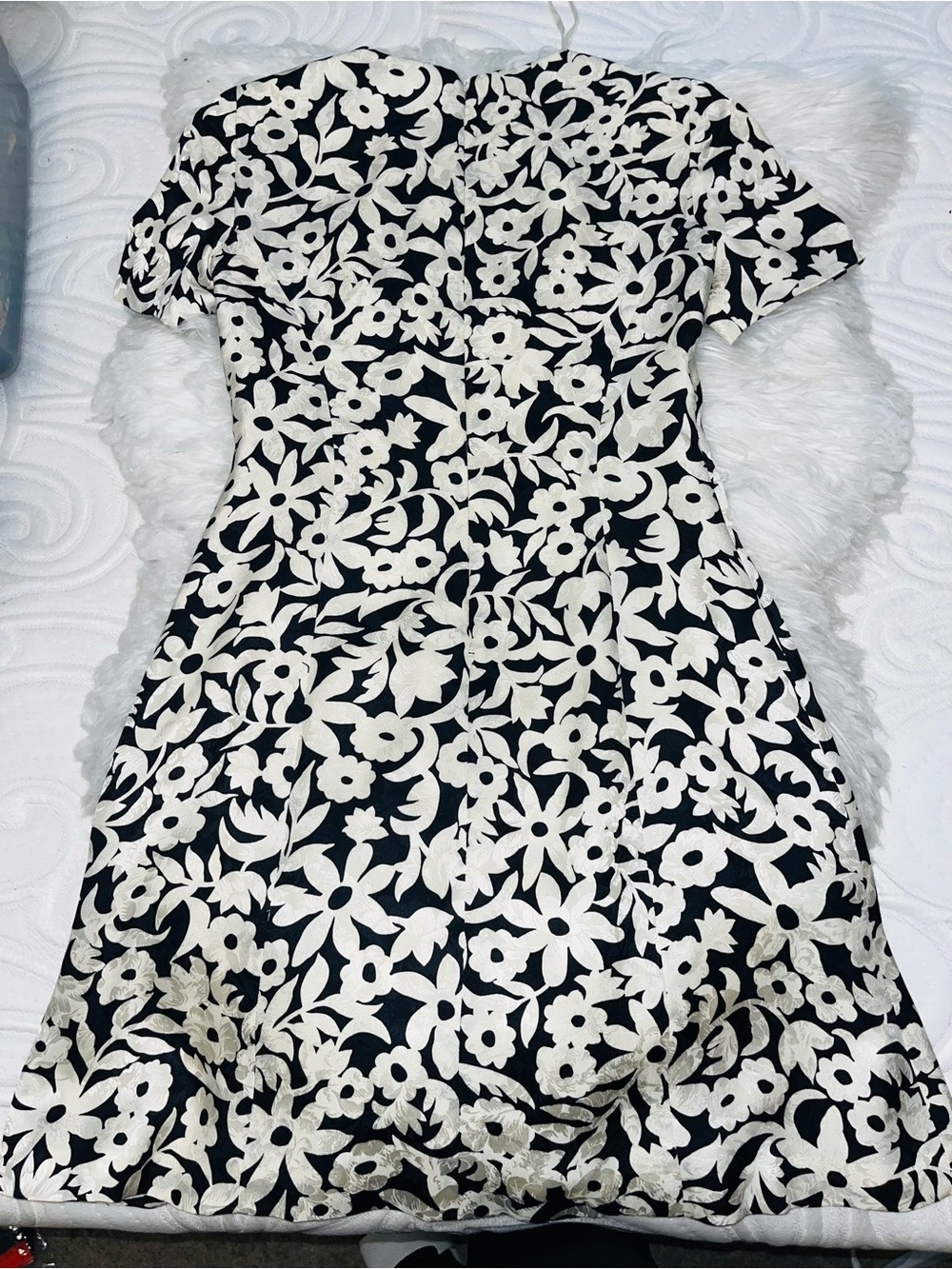 100% Silk Liz Claiborne Black & White Floral Midi Dress